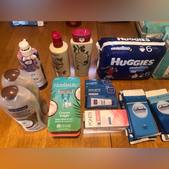 Skincare, body wash, lotions and more!!! - Picture 3 of 6